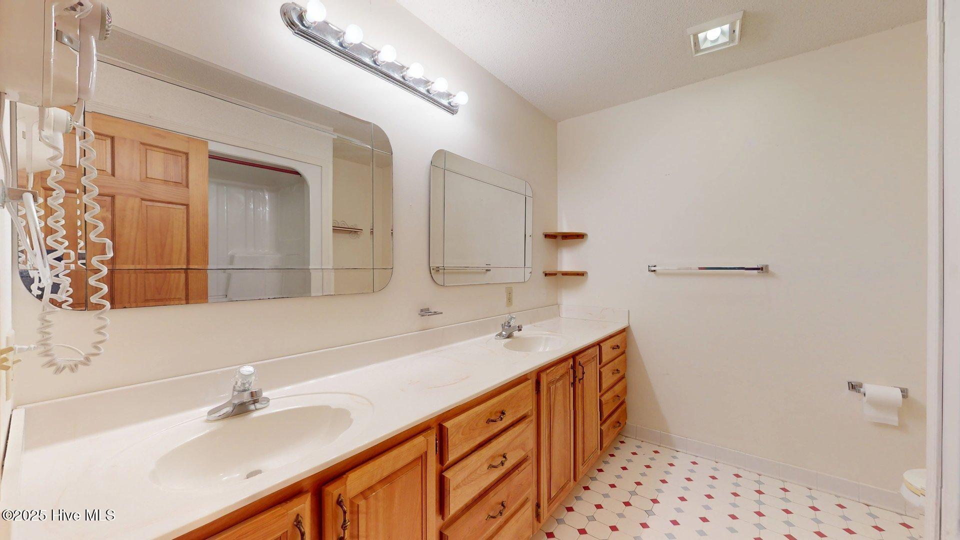 1236 Rays Bridge Road Whispering Pines, NC 28327 - Photo 47 of 95 1236-Rays-Bridge-Rd-11132025_200715