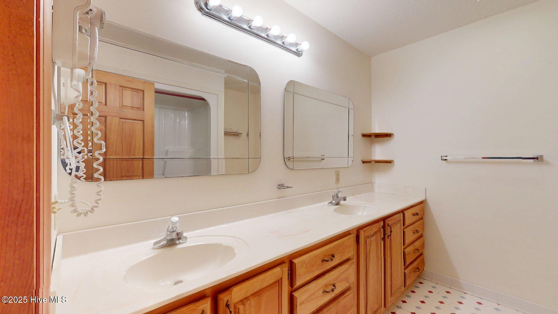 1236 Rays Bridge Road Whispering Pines, NC 28327 - Photo 48 of 95 1236-Rays-Bridge-Rd-11132025_200729