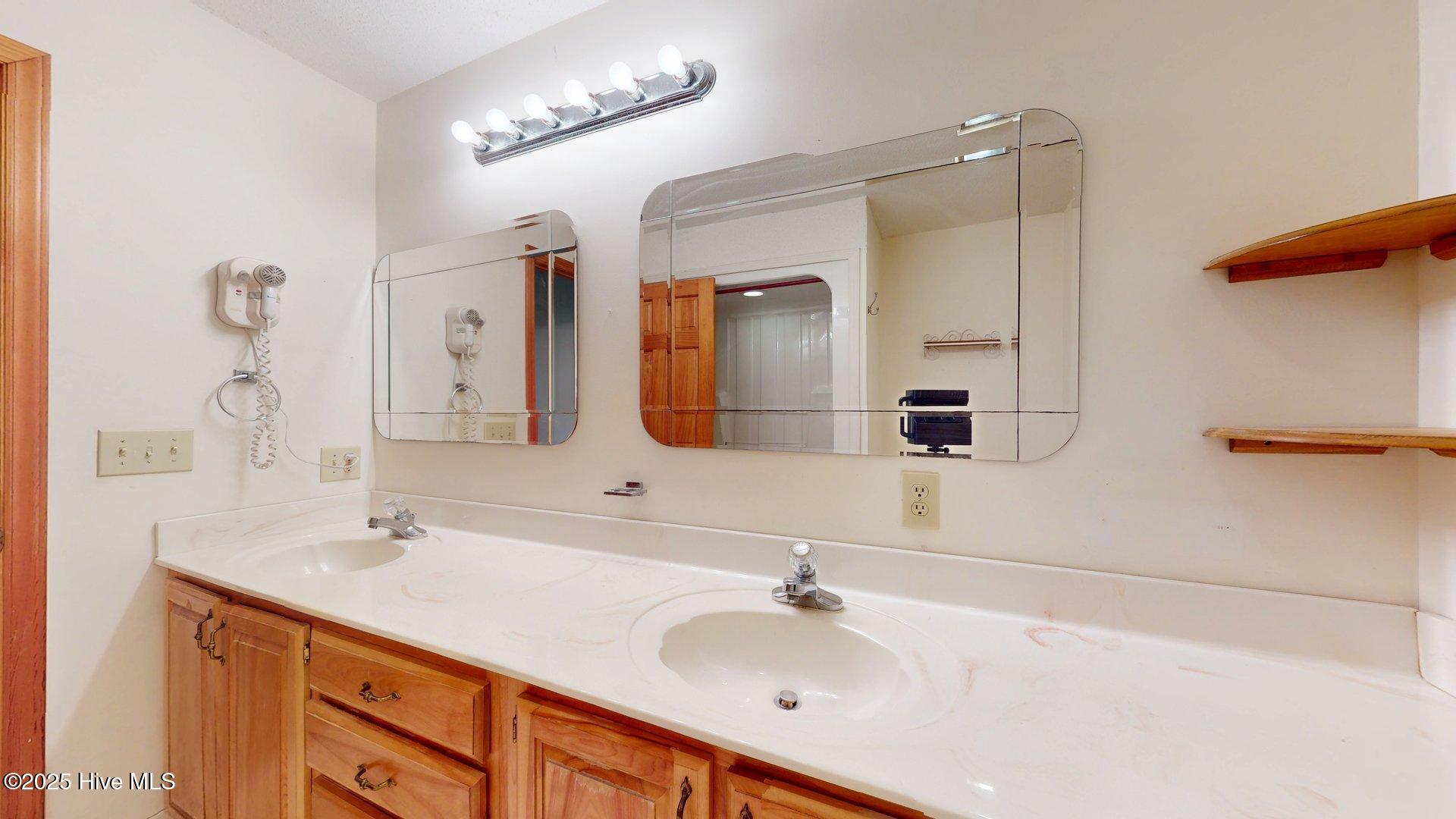 1236 Rays Bridge Road Whispering Pines, NC 28327 - Photo 49 of 95 1236-Rays-Bridge-Rd-11132025_200758