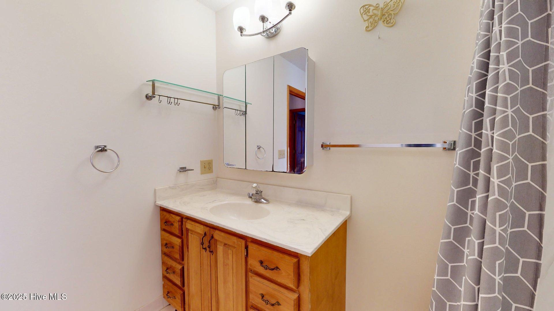 1236 Rays Bridge Road Whispering Pines, NC 28327 - Photo 64 of 95 1236-Rays-Bridge-Rd-11132025_201420