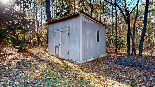 $2,200 | 1236 Rays Bridge Road, Whispering Pines, NC 28327