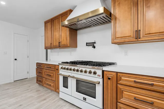 $950,000 | 5454 East Butler Avenue, Fresno, CA 93727