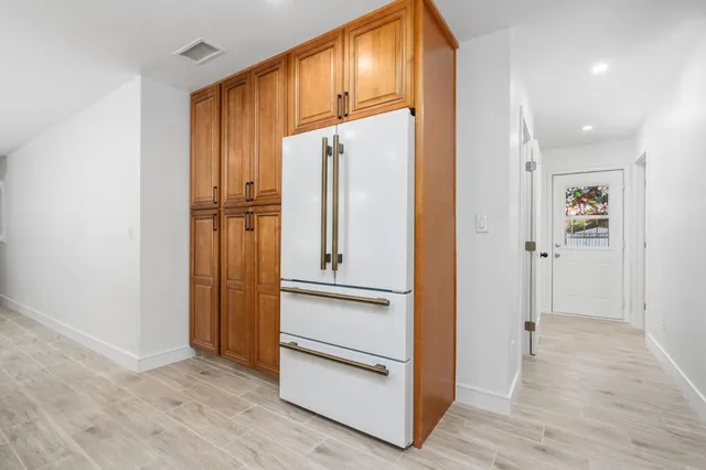 $950,000 | 5454 East Butler Avenue, Fresno, CA 93727