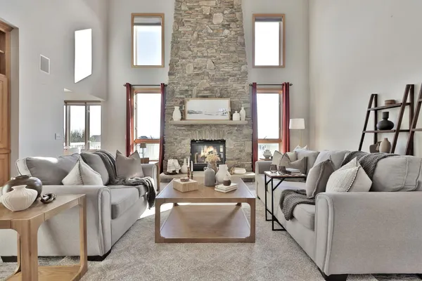 $749,900 | 3020 Carey Heights Drive, Maplewood, MN 55109