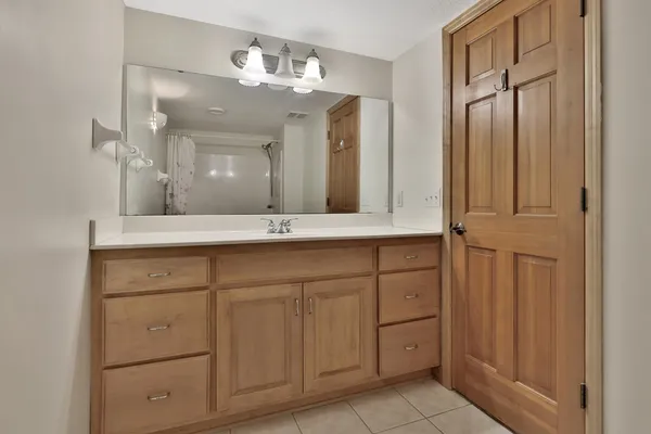 $749,900 | 3020 Carey Heights Drive, Maplewood, MN 55109