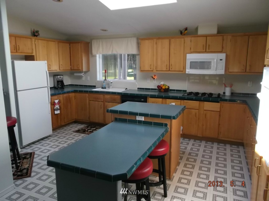267 Dluhosh Road Onalaska, WA 98570 - Photo 6 of 15 Gallery Image 6