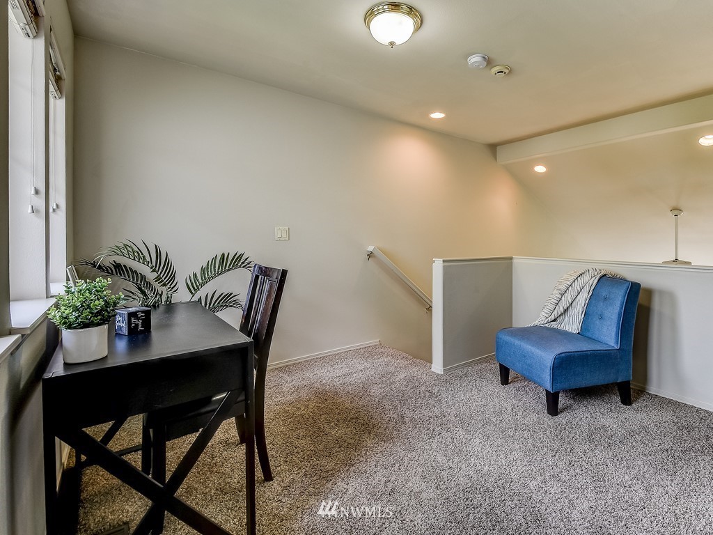 4523 Northeast 6th Court Renton, WA 98059 - Photo 20 of 26