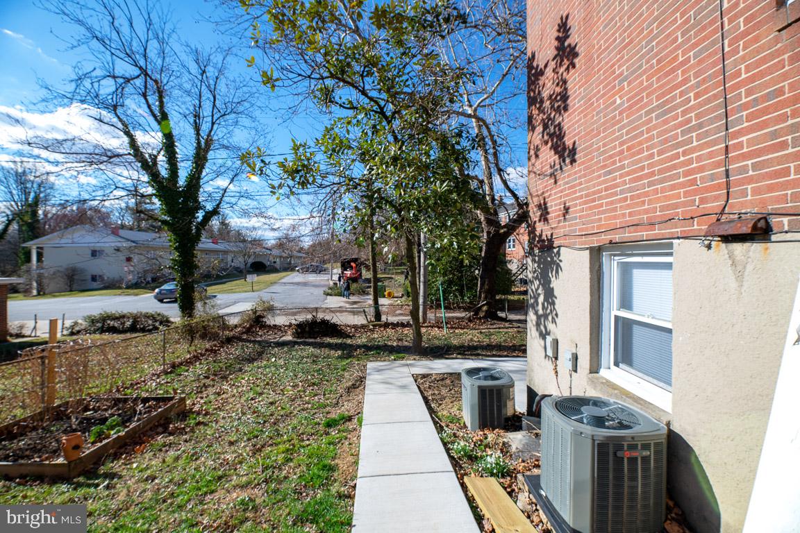 1007 Cedarcroft Road, Unit 1 Baltimore, MD 21212 - Photo 1 of 20 Gallery Image 1