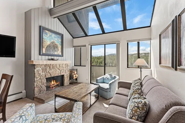 $979,000 | 611 Village Road, Unit 4170, Breckenridge, CO 80424