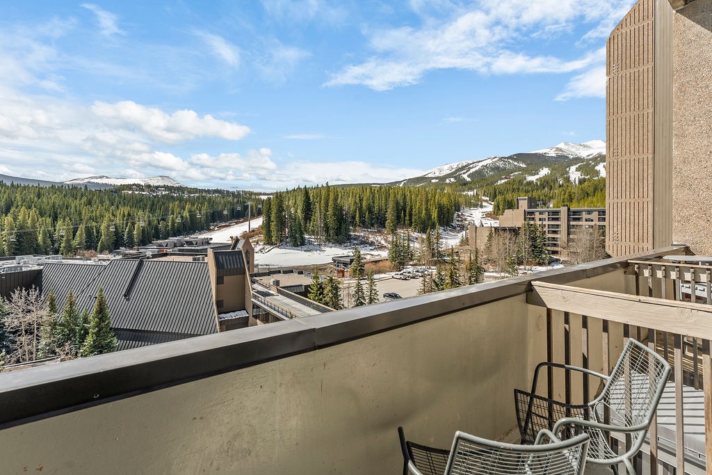 611 Village Road, Unit 4170 Breckenridge, CO 80424 - Photo 2 of 27
