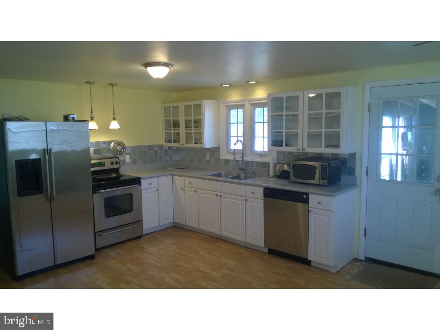 110 Zieber Road Spring City, PA 19475 - Photo 6 of 11 Kitchen