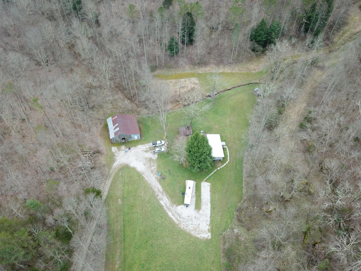 186 Viney Bottom Road McKee, KY 40447 - Photo 8 of 47 Listing Photo