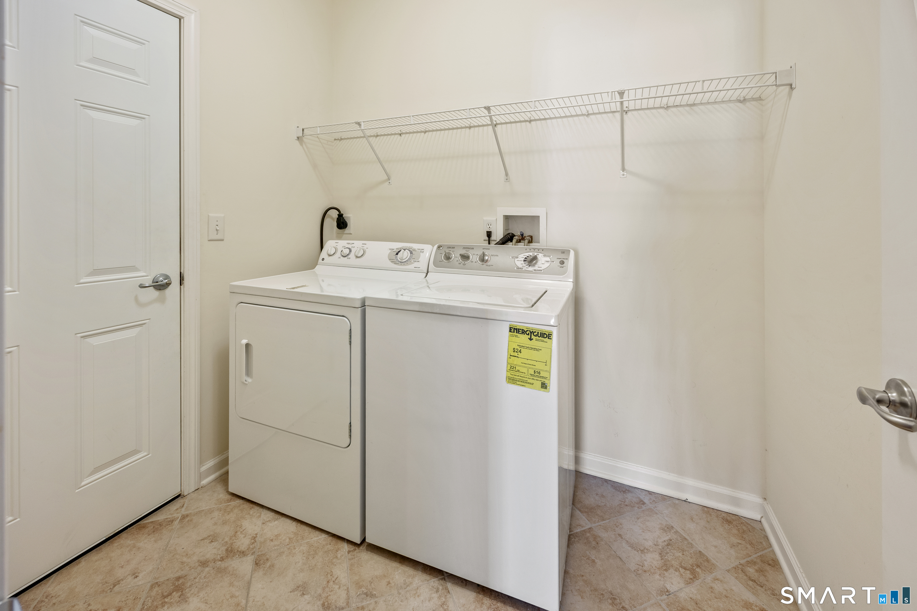 9 Lakeview Rise, Unit 9 Beacon Falls, CT 06403 - Photo 32 of 39