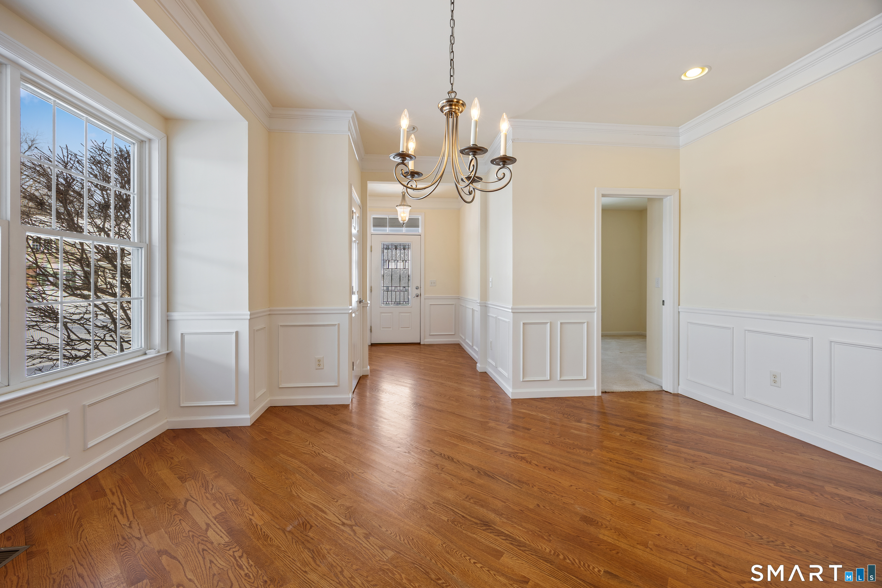 9 Lakeview Rise, Unit 9 Beacon Falls, CT 06403 - Photo 7 of 39