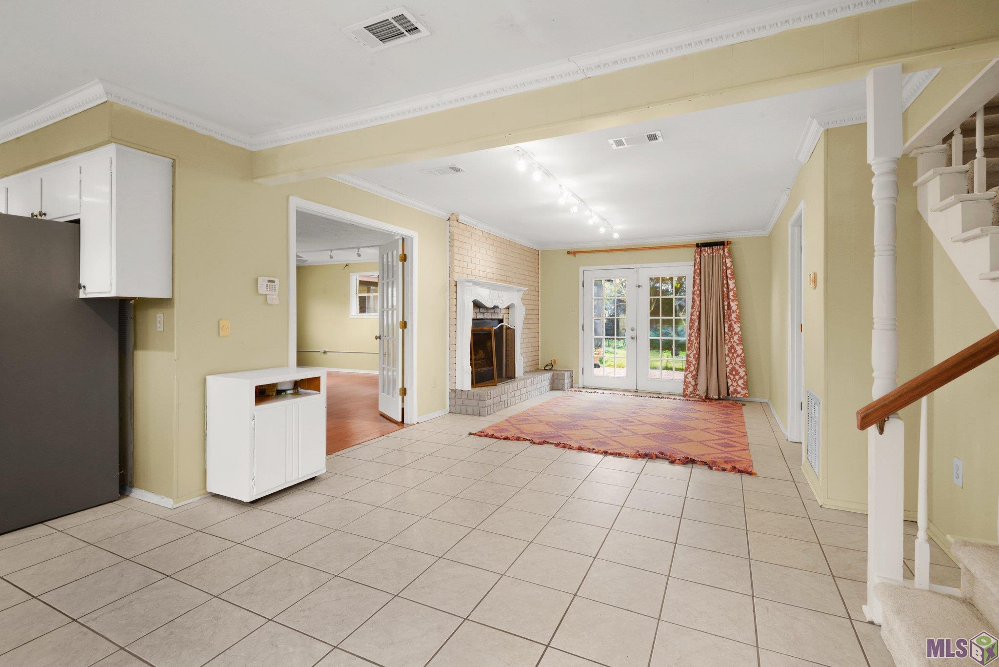 1244 Rodney Drive Baton Rouge, LA 70808 - Photo 4 of 21 Gallery Image 4