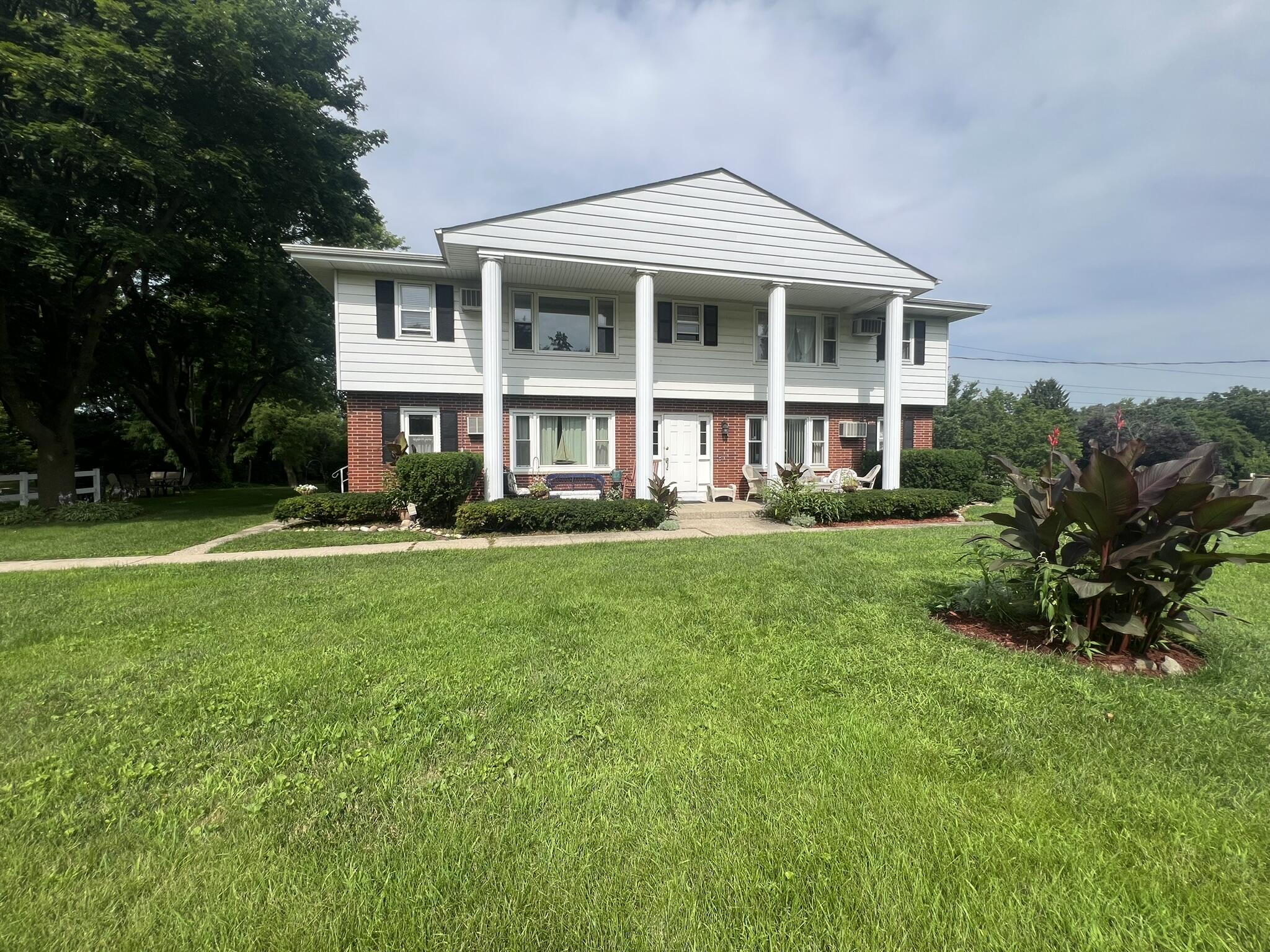 512 Hill Street, Unit 2S Walworth, WI 53184 - Photo 2 of 14 B. Front of Building