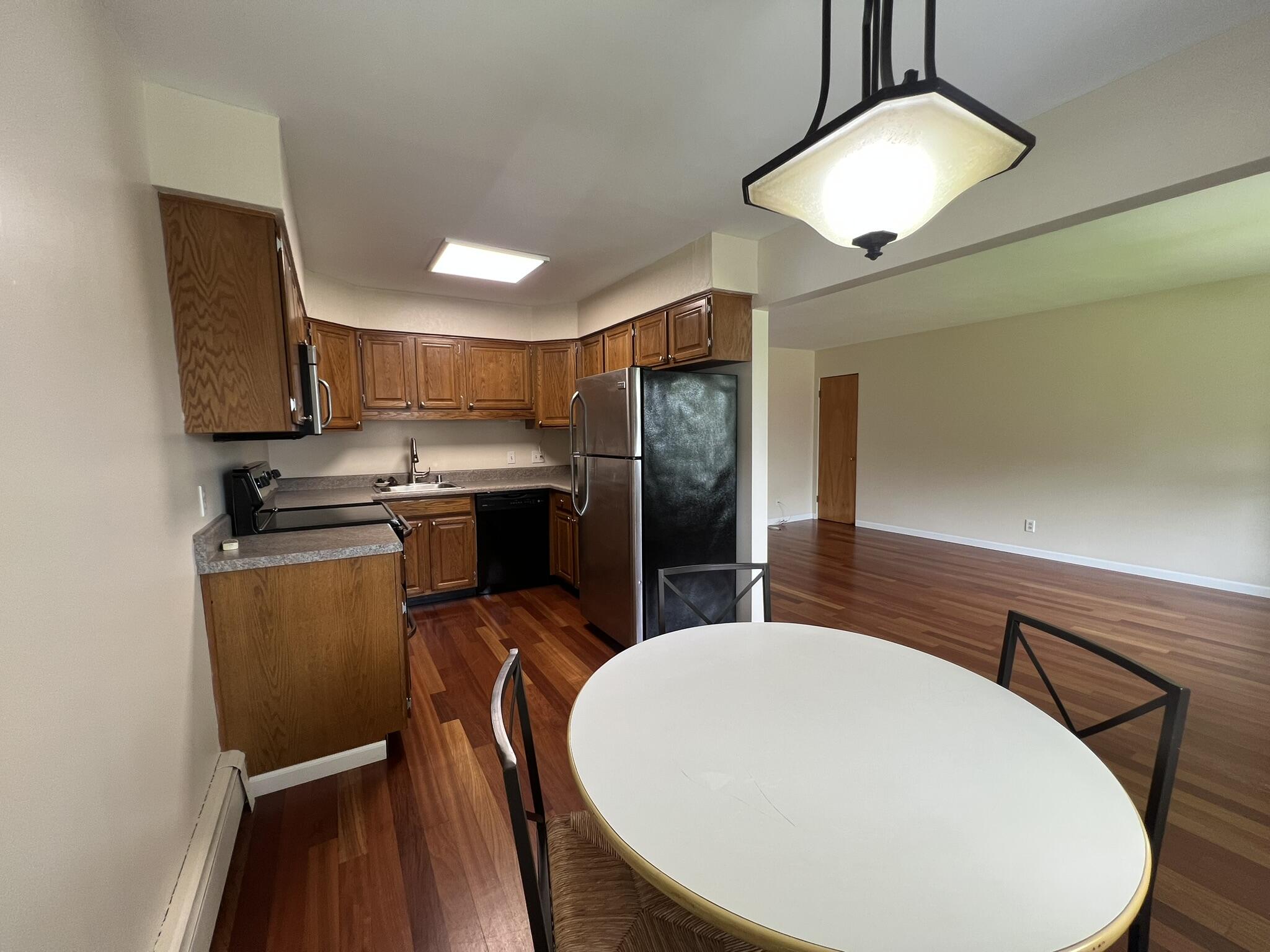 512 Hill Street, Unit 2S Walworth, WI 53184 - Photo 5 of 14 E. Dining Room