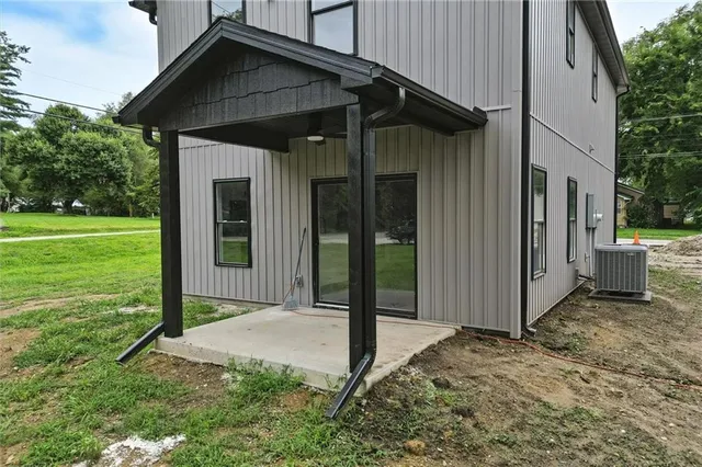 $285,000 | 623 South Whitmer Street, Richmond, MO 64085