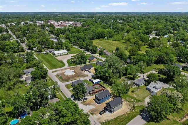 $285,000 | 623 South Whitmer Street, Richmond, MO 64085