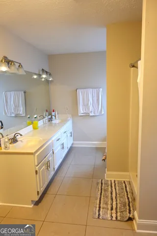 $399,900 | 223 Lacey Lane, Winder, GA 30680