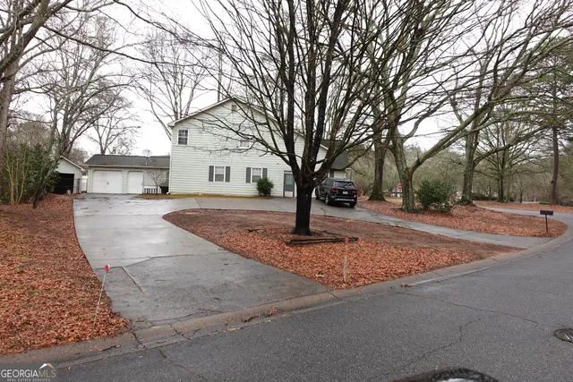 $399,900 | 223 Lacey Lane, Winder, GA 30680