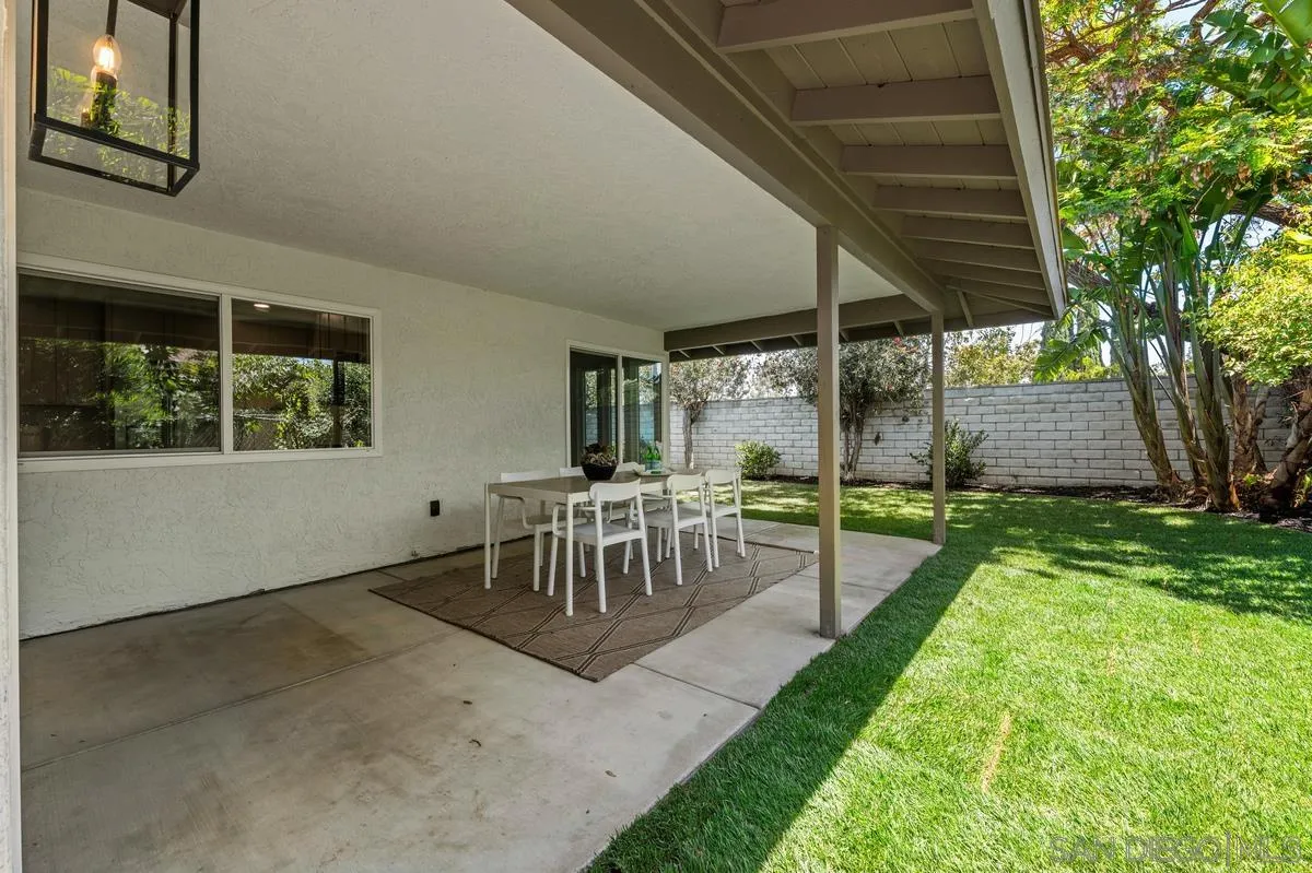 16519 Gabarda Road San Diego, CA 92128 - Photo 23 of 37