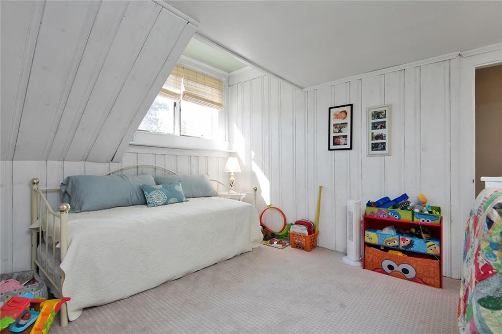203 Middle Road Falmouth, ME 04105 - Photo 19 of 35 Photo