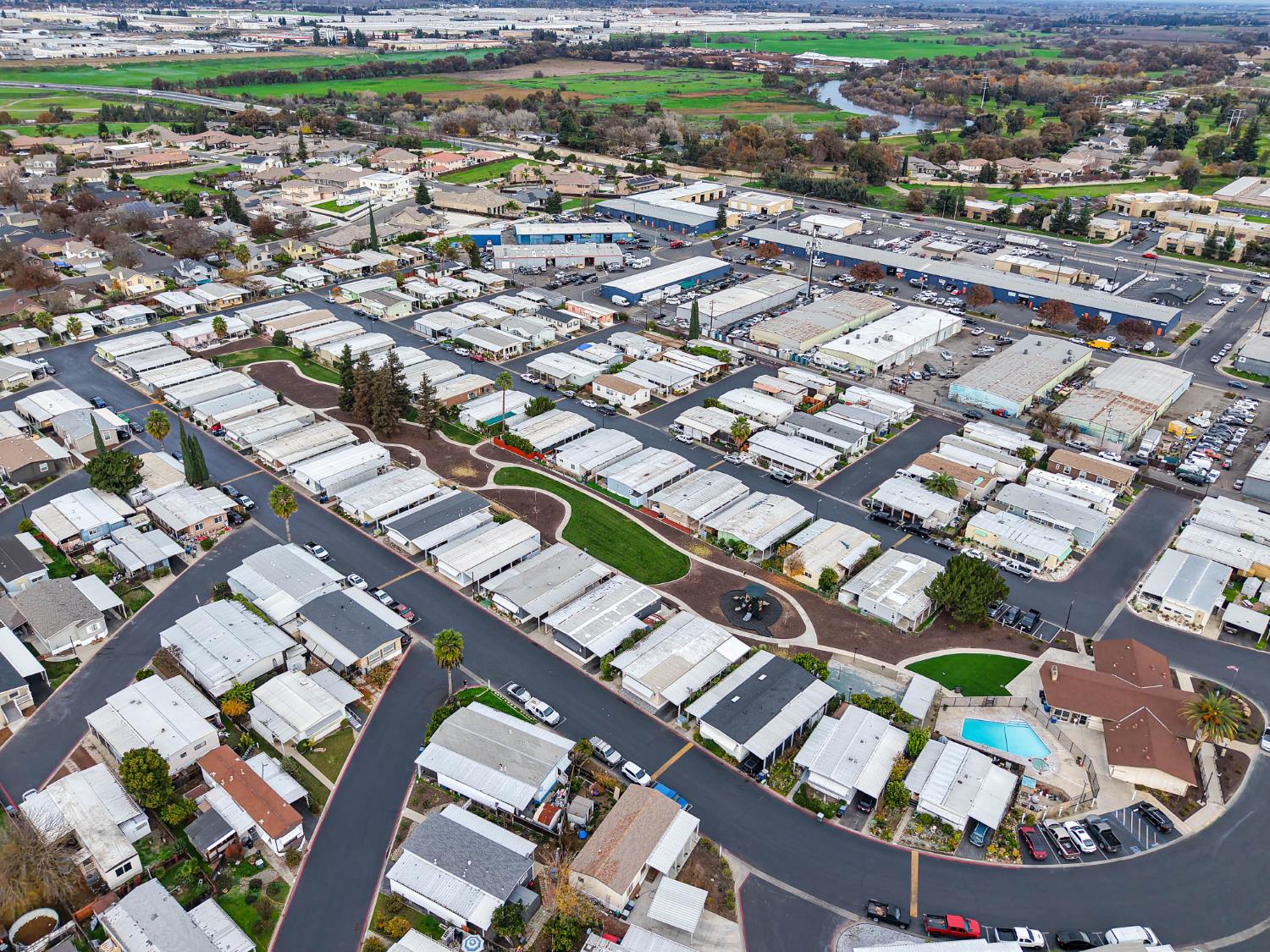 2845 East Hatch Road, Unit 78 Ceres, CA 95351 - Photo 2 of 36