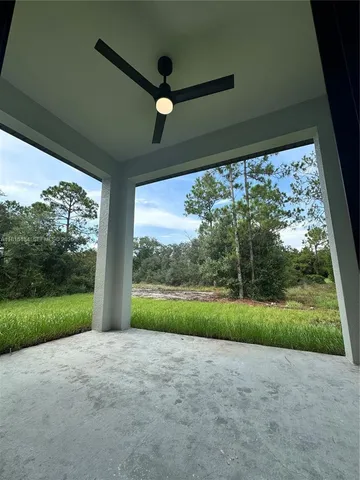 $2,400 | 2003 East 15th Street, Lehigh Acres, FL 33972