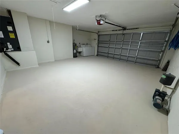 $1,850 | 8725 Aruba Lane, Port Richey, FL 34668