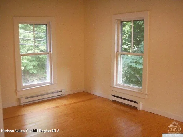 $1,500 | 36 Spring Street, Unit 3, Chatham, NY 12037