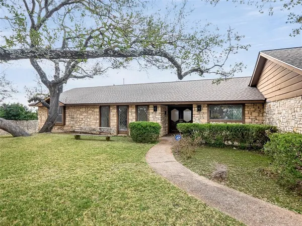 $5,795 | 4505 Deepwoods Drive, Austin, TX 78731
