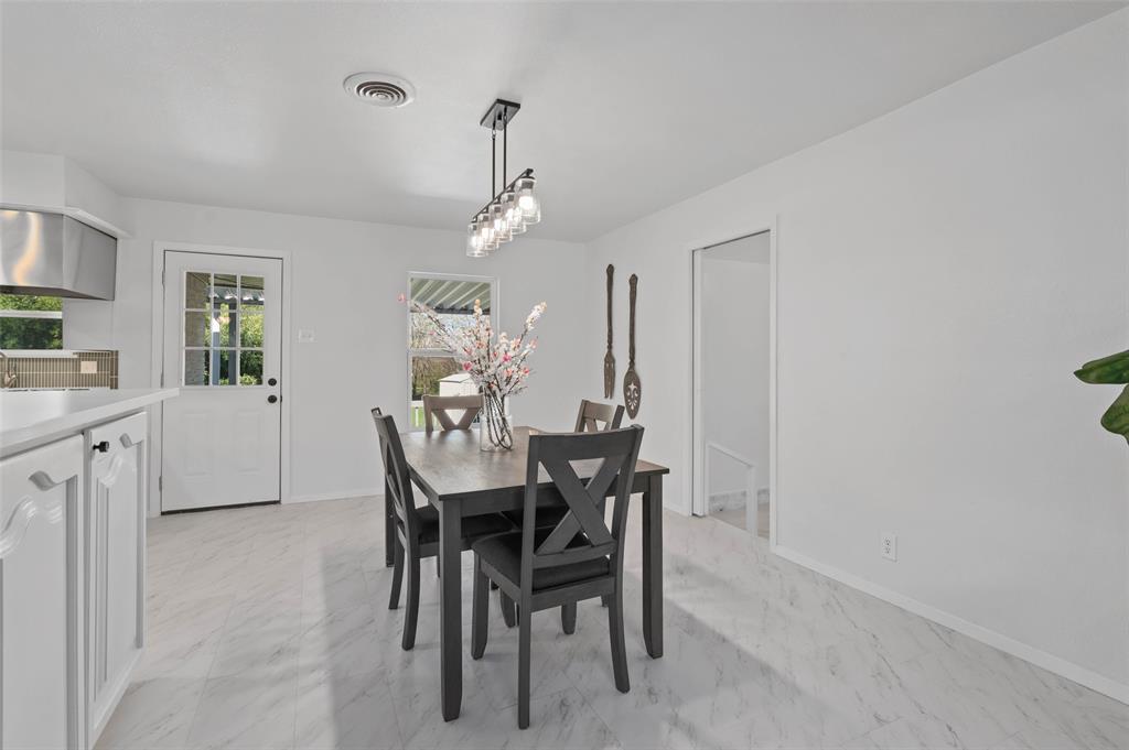 903 Stanley Street Denton, TX 76201 - Photo 6 of 28
