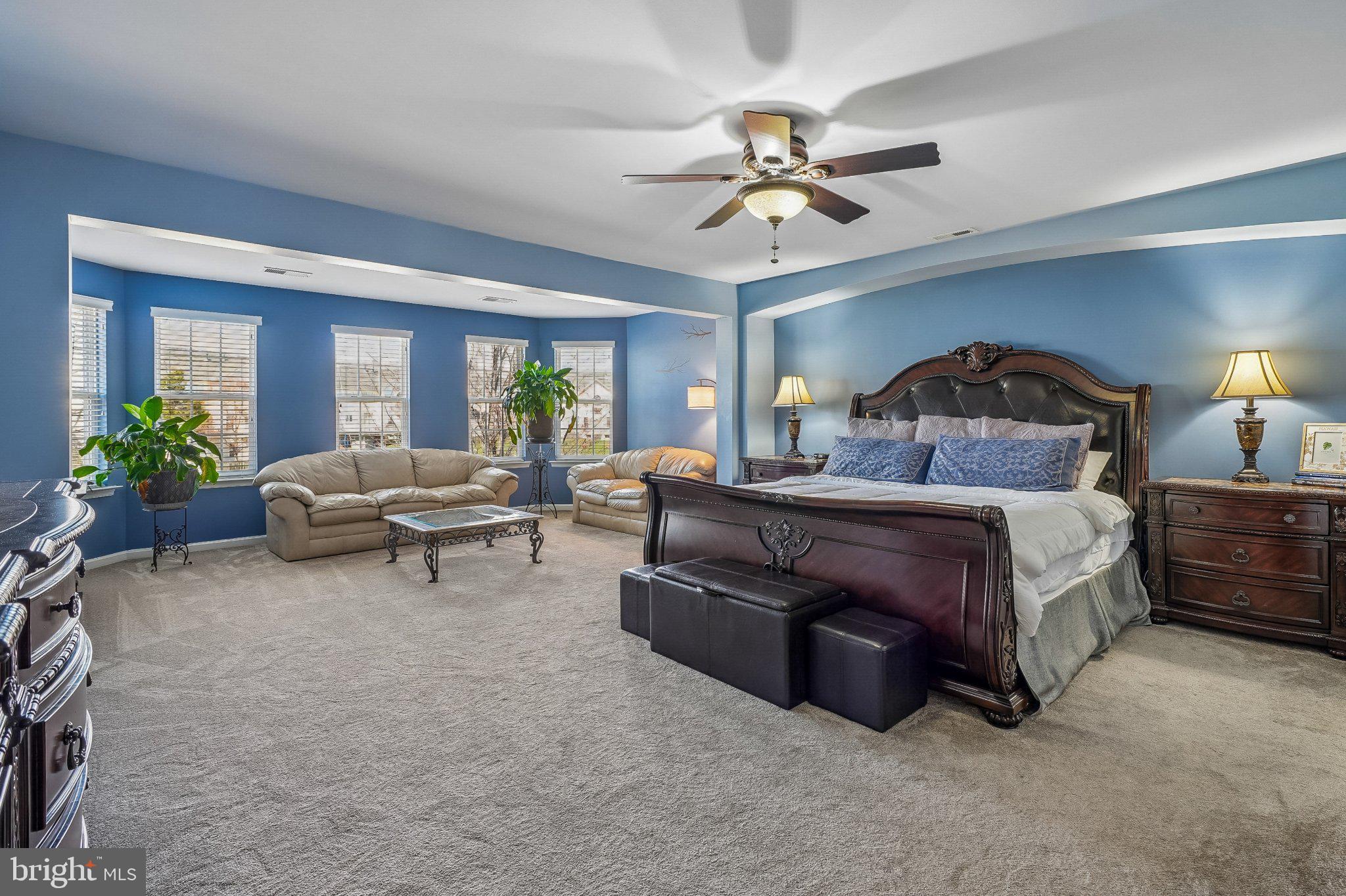 8716 Raleigh Mews Gainesville, VA 20155 - Photo 21 of 37 Spacious primary bedroom with sitting room