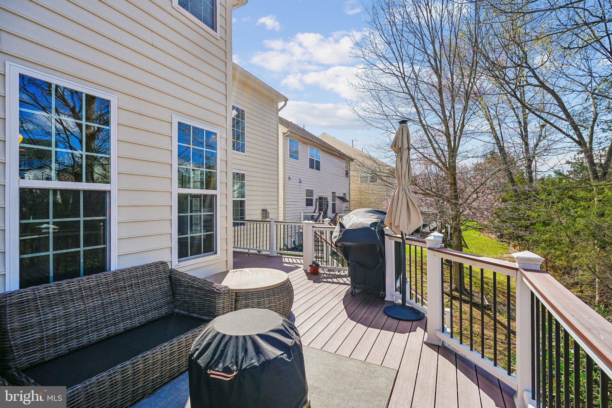8716 Raleigh Mews Gainesville, VA 20155 - Photo 36 of 37 Sunny deck perfect for outdoor living.