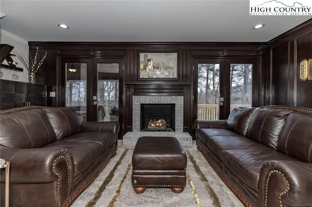 $799,000 | 455 Old Farms Road, Wilkesboro, NC 28697