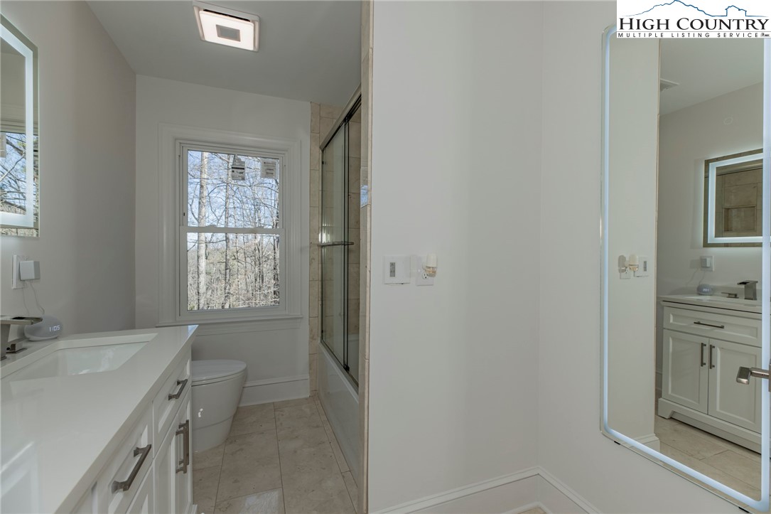 455 Old Farms Road Wilkesboro, NC 28697 - Photo 27 of 43