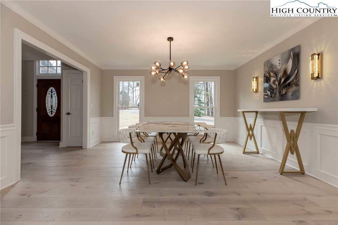 455 Old Farms Road Wilkesboro, NC 28697 - Photo 4 of 43