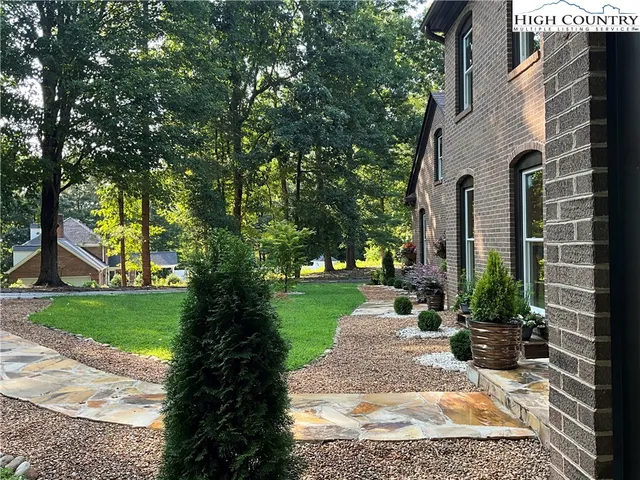 $799,000 | 455 Old Farms Road, Wilkesboro, NC 28697