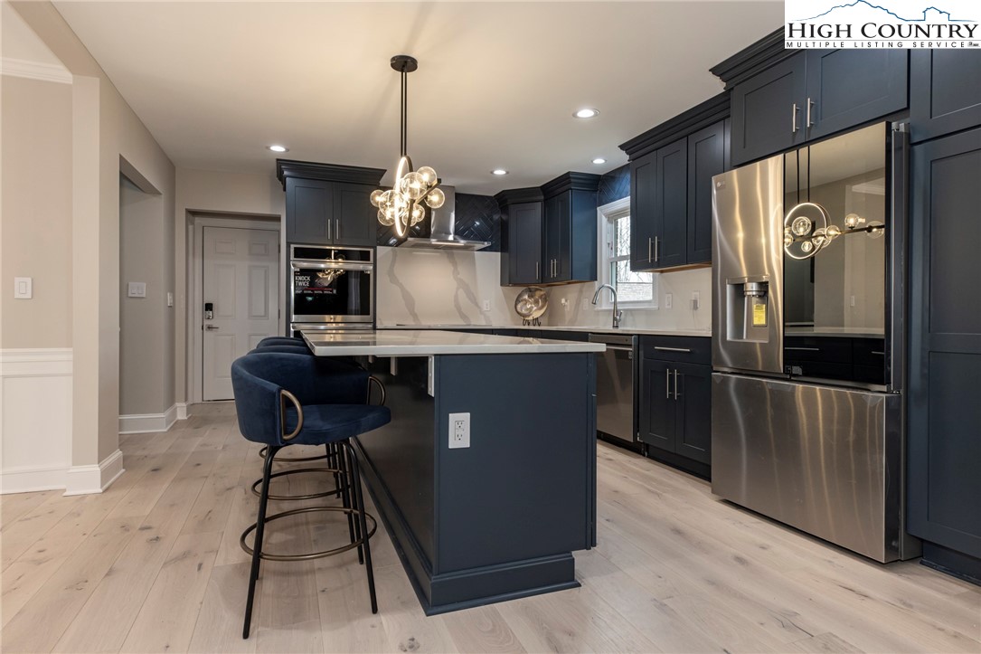 455 Old Farms Road Wilkesboro, NC 28697 - Photo 5 of 43