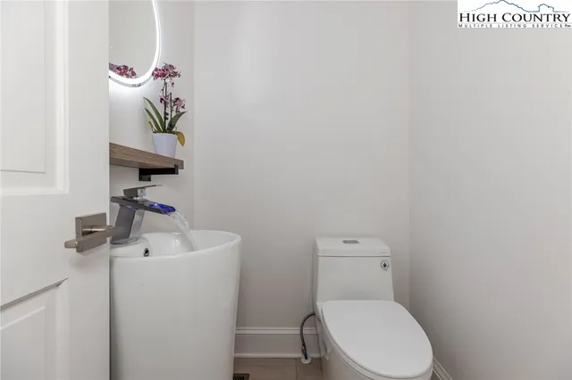 $799,000 | 455 Old Farms Road, Wilkesboro, NC 28697