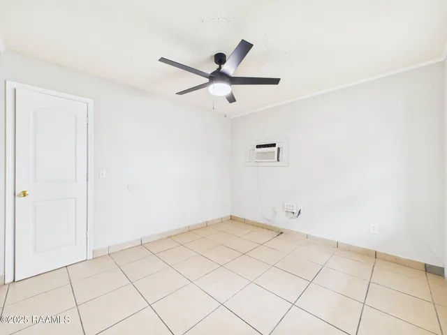 $950 | 508 General Mouton Avenue, Lafayette, LA 70501