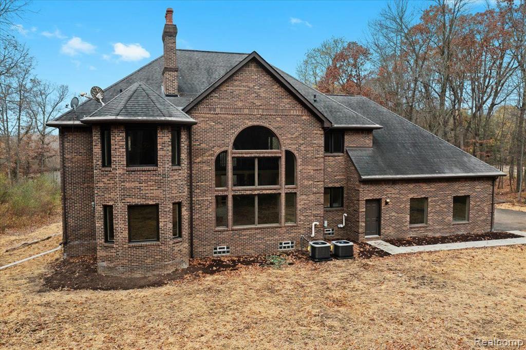 19297 Hickory Ridge Road Fenton, MI 48430 - Photo 40 of 52 Gallery Image 40