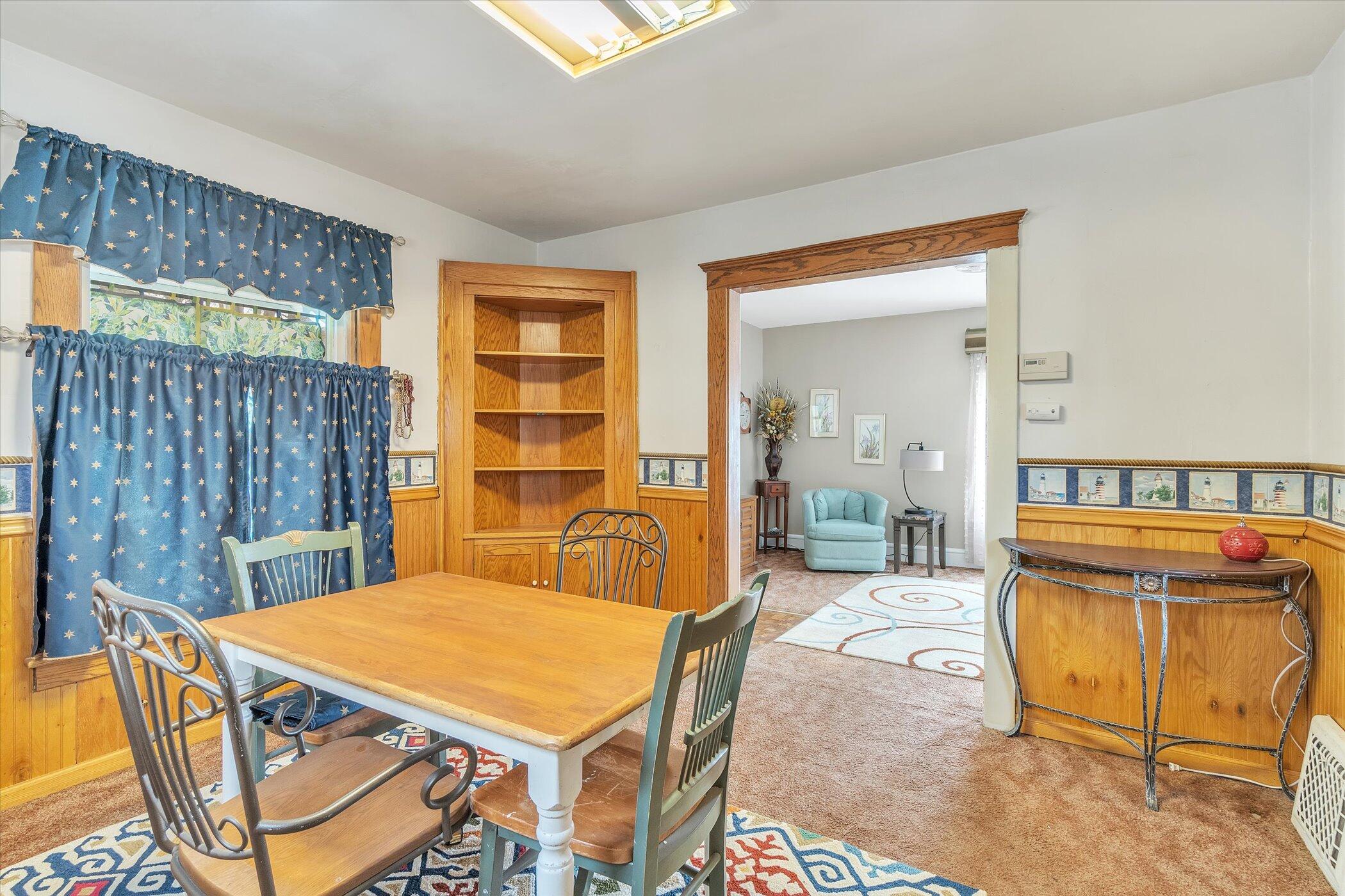 732 Fifth Street Jackson, MI 49203 - Photo 12 of 27 12-732-Fifth-St-WindowStill-Real-Estate-