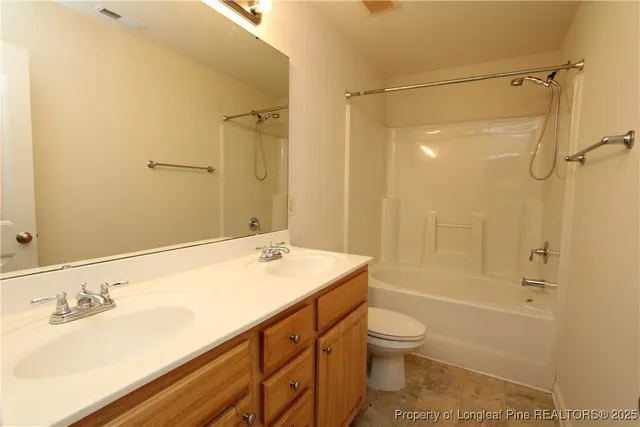 $1,595 | 3921 Volkswalk Place, Raleigh, NC 27610