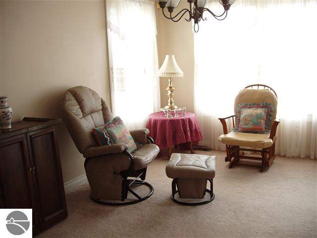 1108 South Ridge Court Traverse City, MI 49696 - Photo 4 of 36 1746463-3.JPG