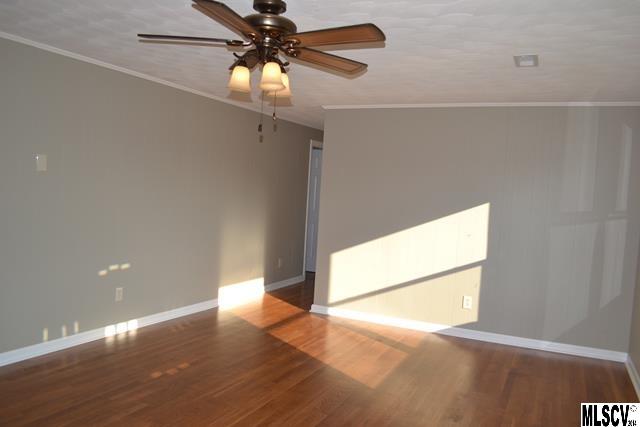 4002 South Olivers Cross Road Newton, NC 28658 - Photo 11 of 18 Gallery Image 11