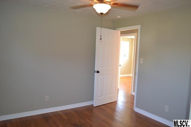 4002 South Olivers Cross Road Newton, NC 28658 - Photo 6 of 18 Gallery Image 6