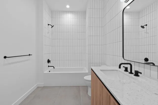 $1,399,000 | 84 East Avenue, Unit 4001, Austin, TX 78701