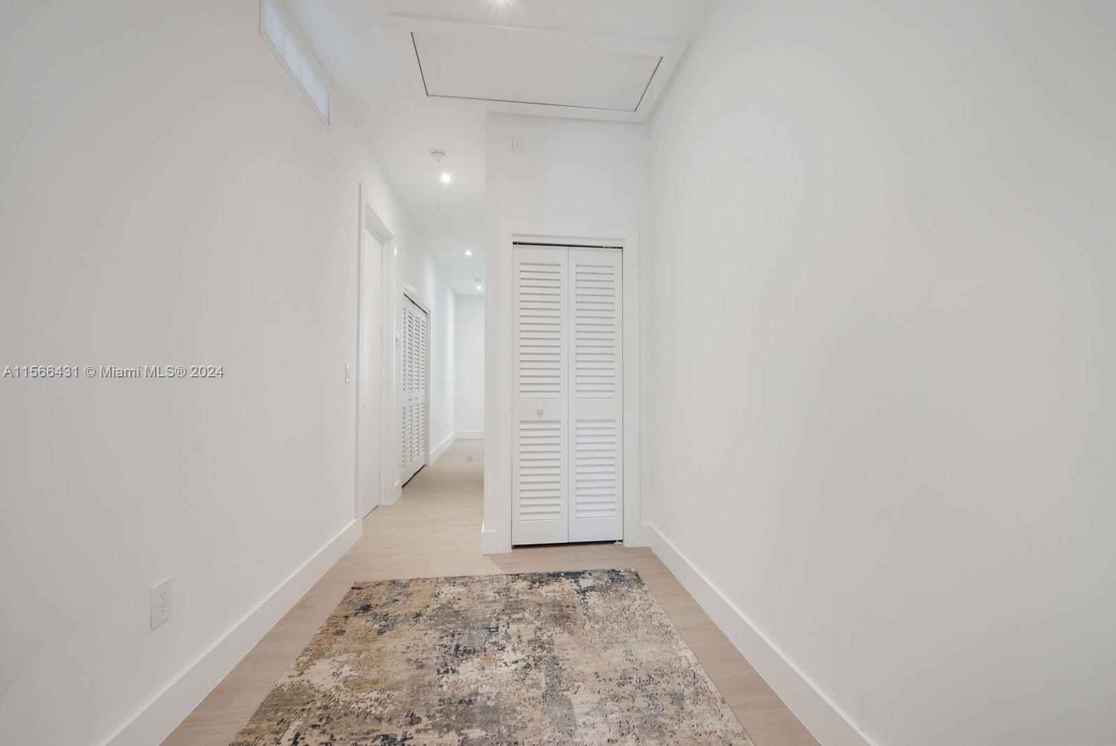 2872 Southwest 33rd Court Miami, FL 33133 - Photo 9 of 13